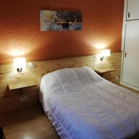 Les Mimosas Apartment